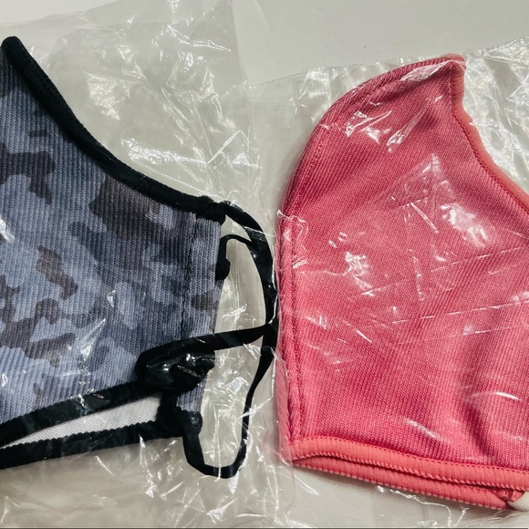 Qty 2 Norwex Face Mask Pink and  Camo Gray. Include Qty 2  Wristlet Bag. - Picture 1 of 9